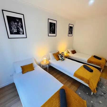 Crespo House Iii Fantastic D Lizbona