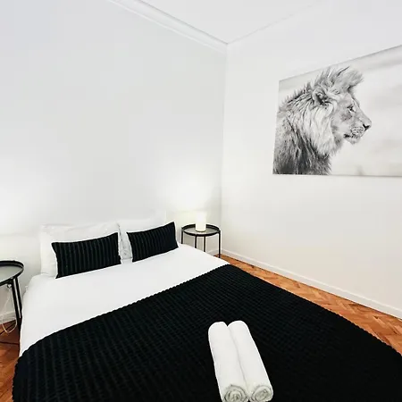 Crespo House Iii Fantastic D *